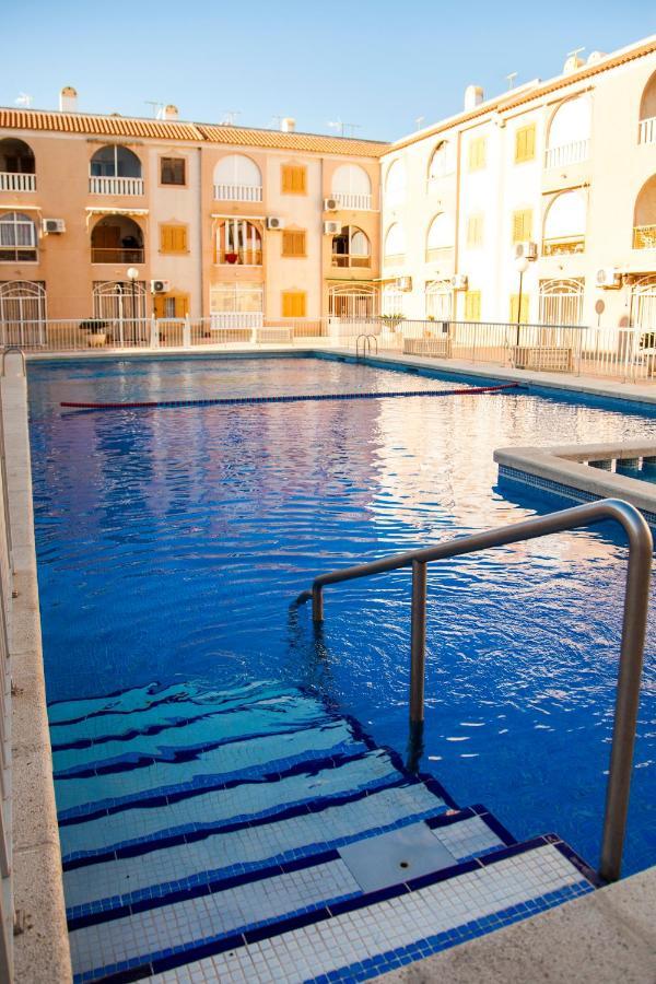 Valencia 15 Apartment Torrevieja Exterior photo
