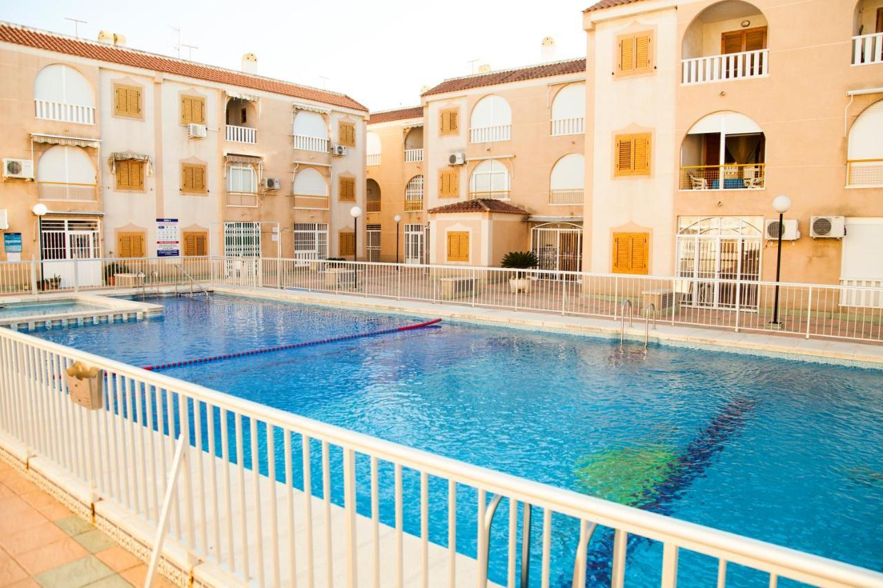 Valencia 15 Apartment Torrevieja Exterior photo
