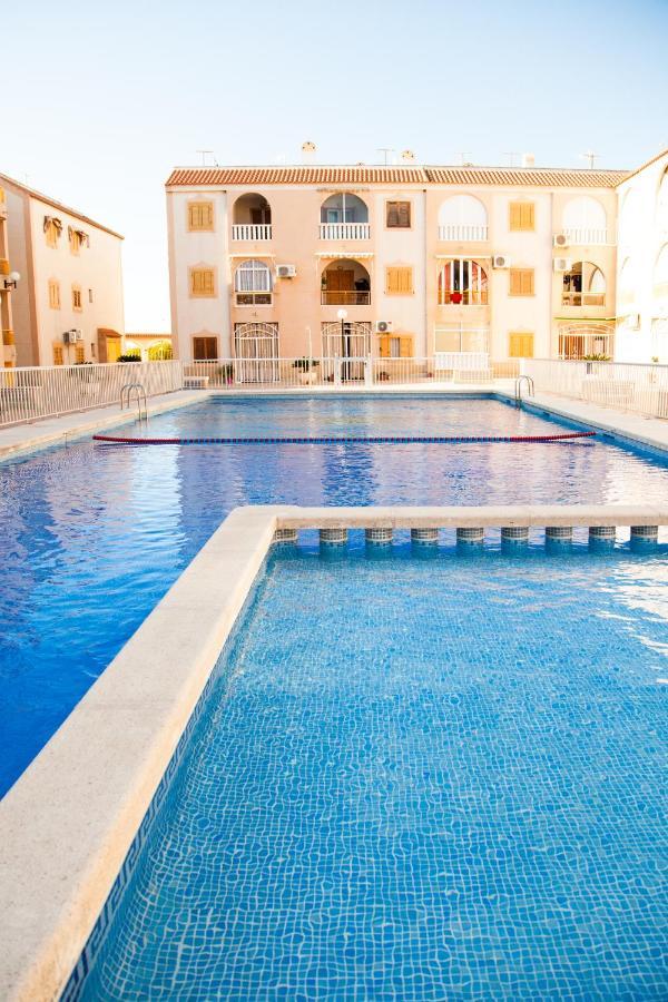 Valencia 15 Apartment Torrevieja Exterior photo